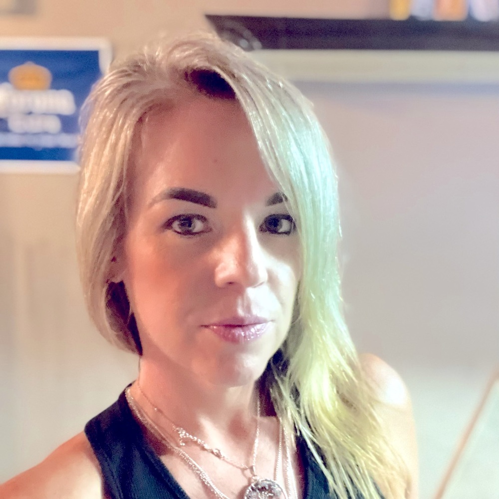 Meet your Posher, Kelly